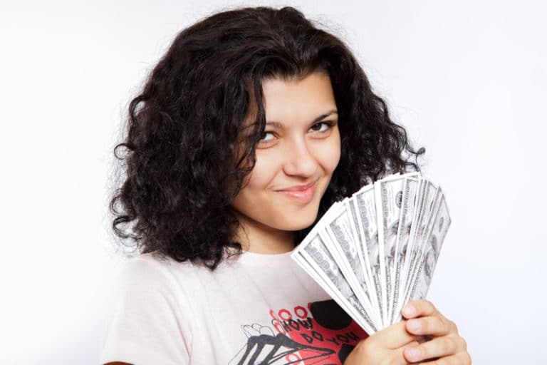 5 Ways to Make Money While Still in College