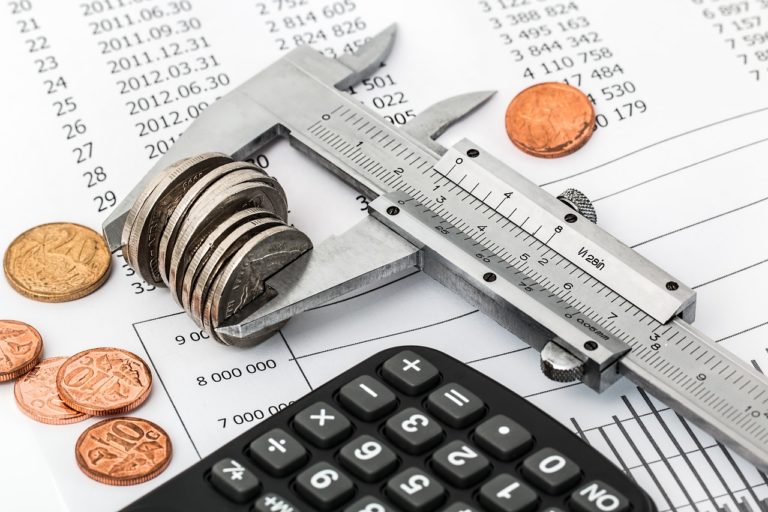 How to choose the right chartered accountant for your business?