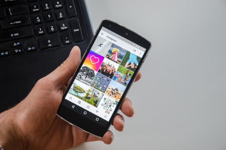How does Instagram Influencer Marketing Works? How To Find & Approach Them?